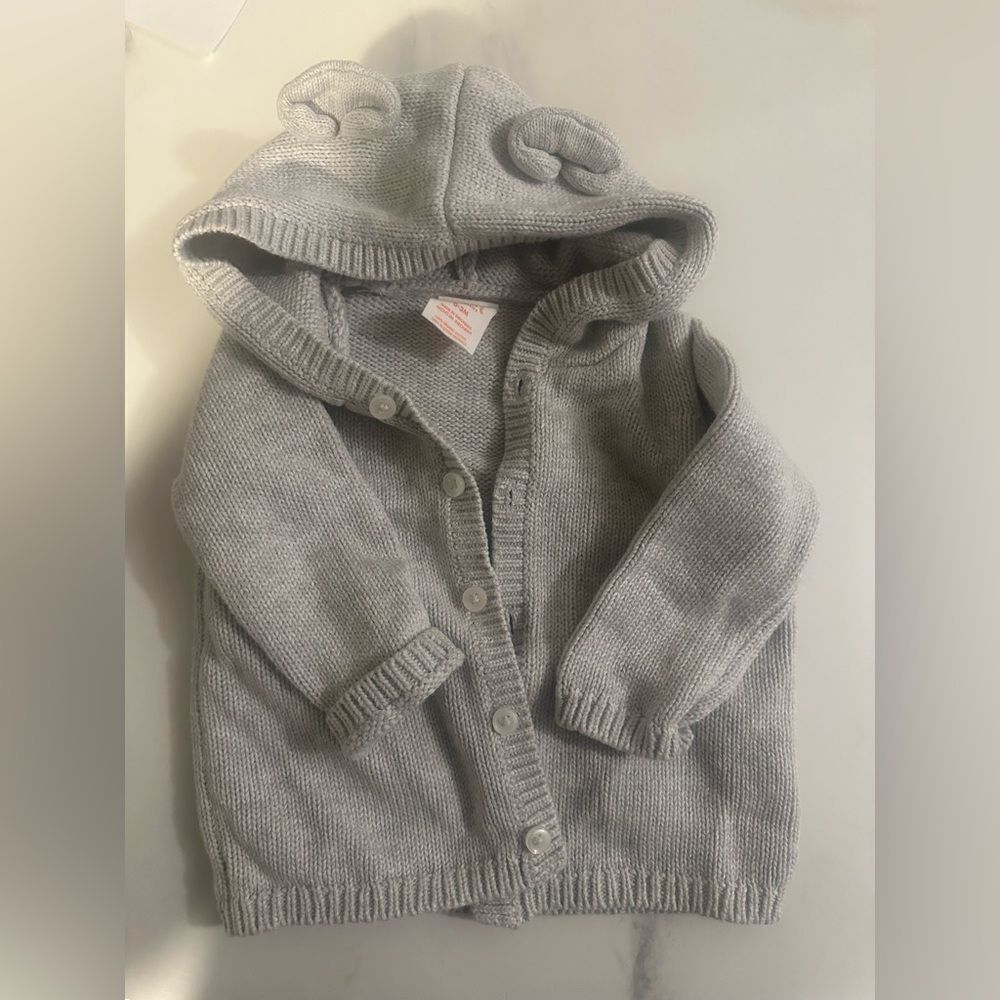 Grey ear hooded sweater 0-3 months.